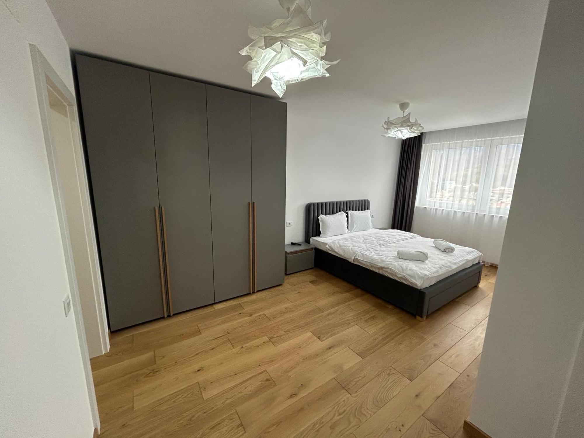 B-Holiday Luxury Apartments Urban Plaza Brasov Exterior photo